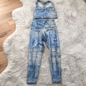 Electric & Rose Yoga Bra & Leggings